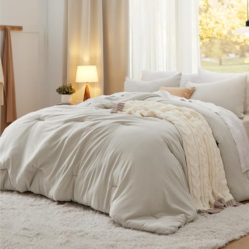 Bedsure Oversized Queen Comforter Set, Beige Soft Prewashed Bedding for All Seasons, 3 Pieces GentleSoft™ Bed Set, 1 Light...