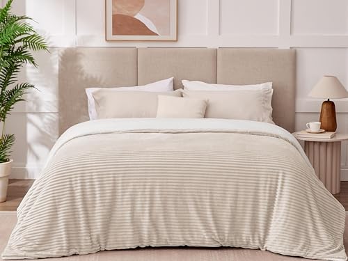 Sherpa Throw Blanket for Couch - Super Soft & Thick, White Throw Blanket, Warm Blankets for Winter, Fluffy Blanket for Sof...