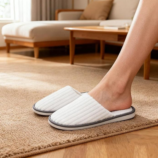 1 Pair Disposable Slippers, Suitable For Showering, Extra Thick For Autumn And Winter, Non-slip, Suitable Hotels, Guest Ro...